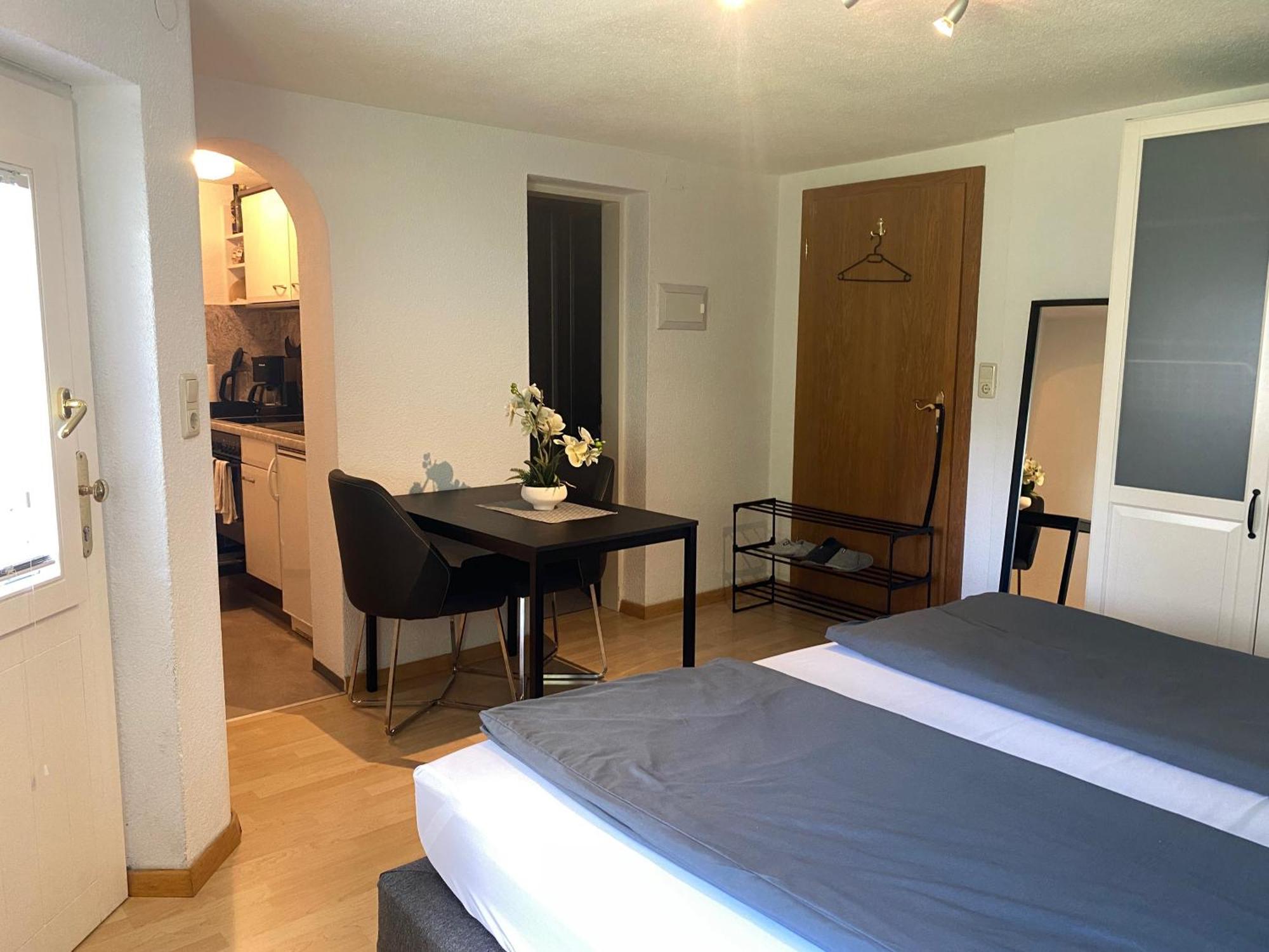 Charmante, Ruhige Wohnung In Innsbruck Esterno foto